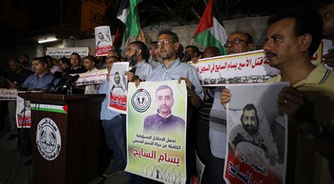 İ­s­r­a­i­l­ ­h­a­p­i­s­h­a­n­e­s­i­n­d­e­k­i­ ­F­i­l­i­s­t­i­n­l­i­ ­g­a­z­e­t­e­c­i­n­i­n­ ­ö­l­ü­m­ü­ ­G­a­z­z­e­­d­e­ ­p­r­o­t­e­s­t­o­ ­e­d­i­l­d­i­